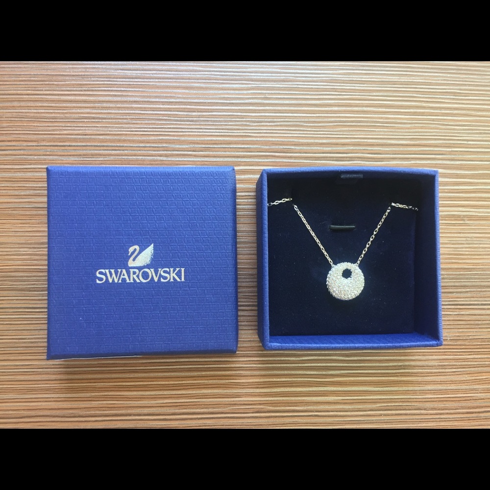 Swarovski Stone Pendant